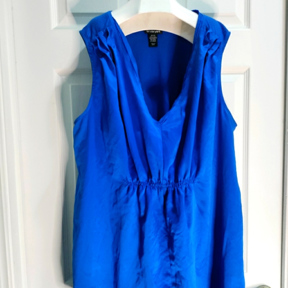 Women's plus size lane Bryant blue top